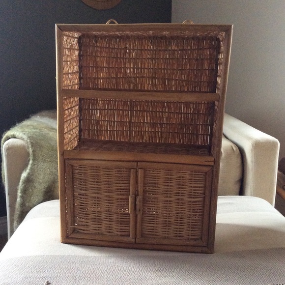 ❤️SOLD❤️Boho Retro Wicker Storage Freestanding
